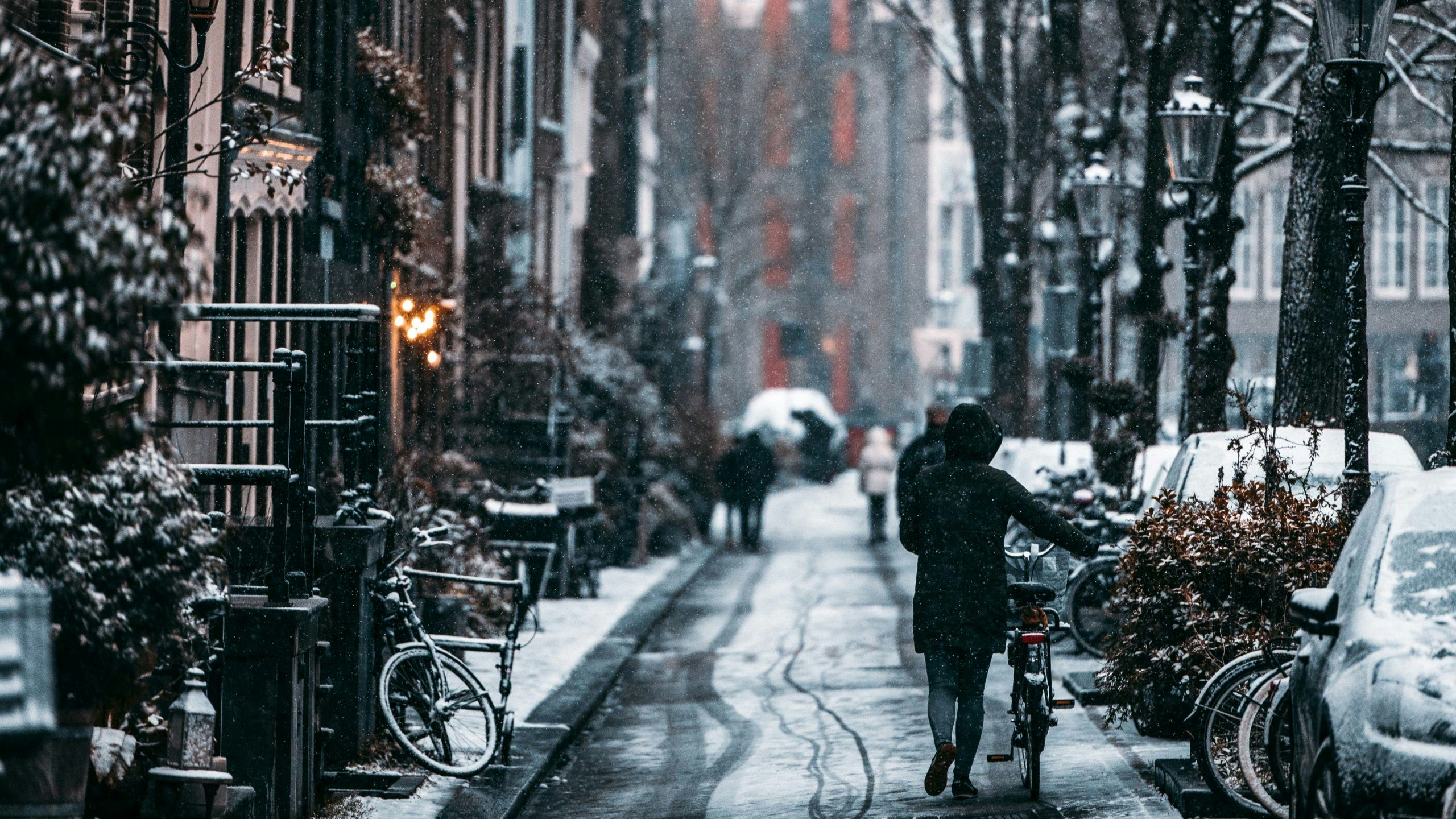 Amsterdams hotel biedt daklozen een bed tijdens extreme kou