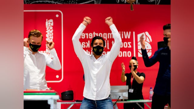 Blijdschap bij de winnaar.