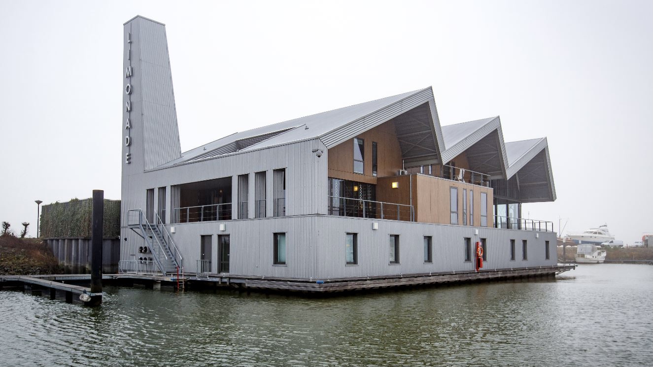 De Limonadefabriek in Streefkerk wordt Heeren aan de Haven