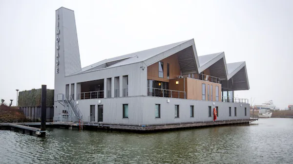 De Limonadefabriek in Streefkerk wordt Heeren aan de Haven