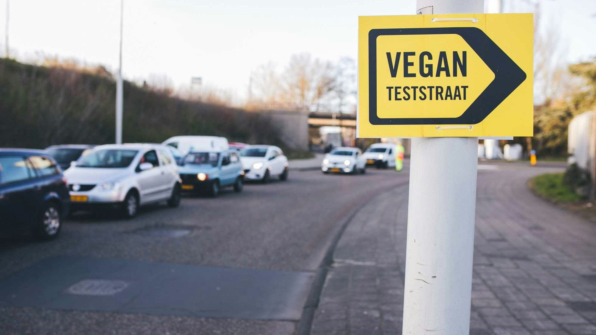 Vegan teststraat serveert 600 vegan burgers in 3,5 uur