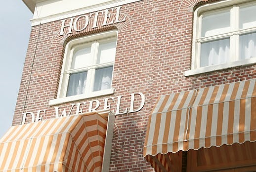 Hotel de Wereld tijdelijk dicht wegens verbouwing