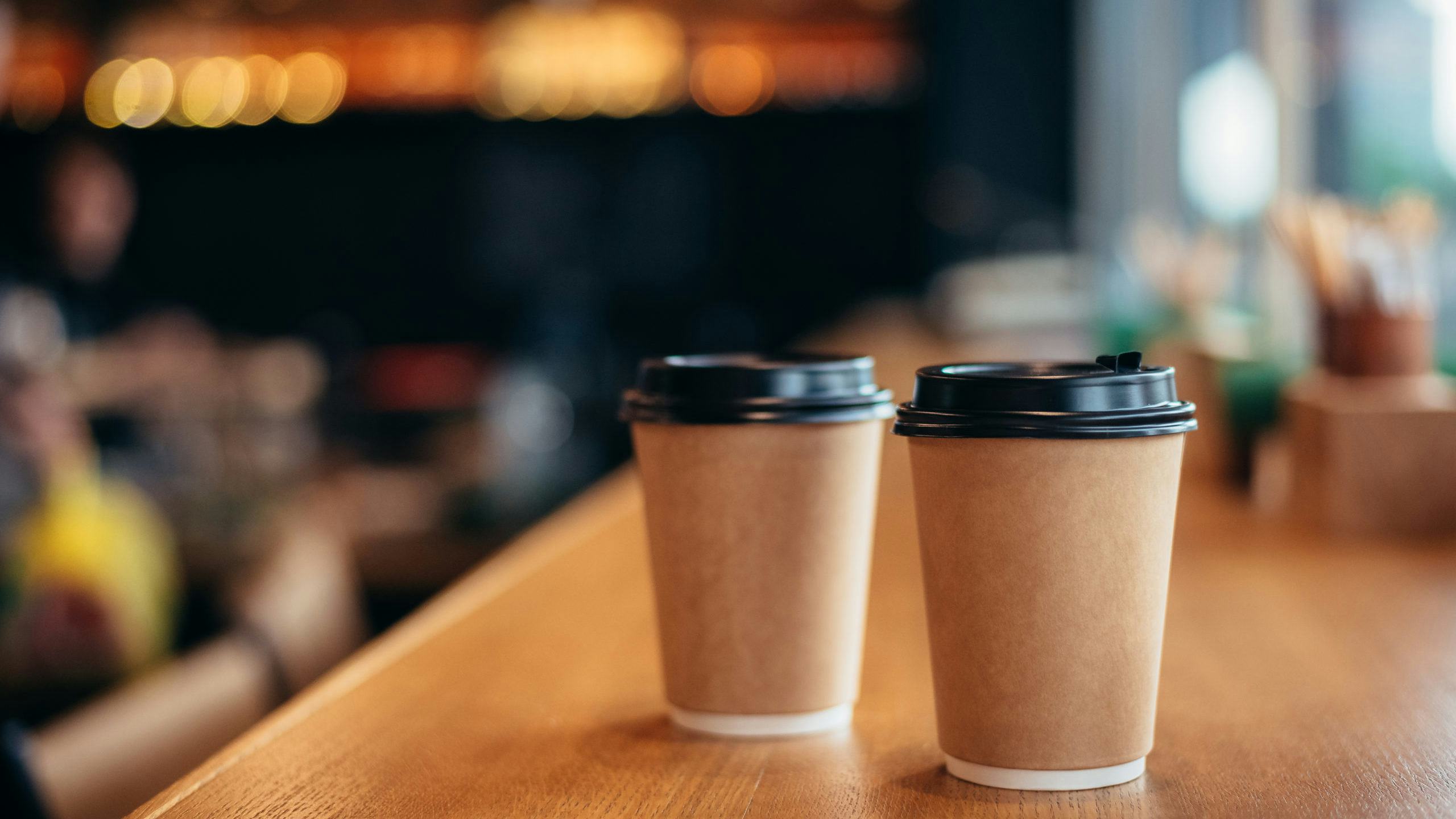 Koffie to go - zo pakken deze zes collega's het aan