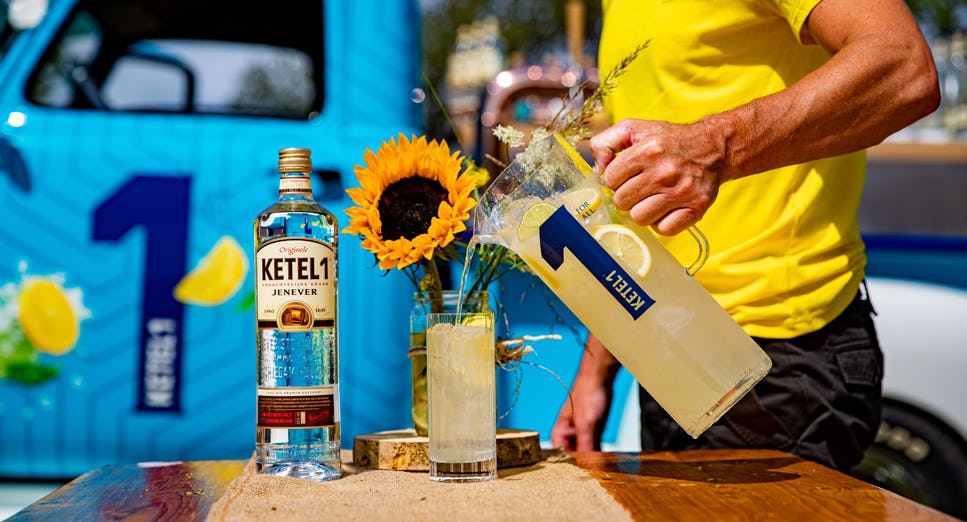 Nolet startte in februari de KETEL 1 Hard Lemonade Shake Off.