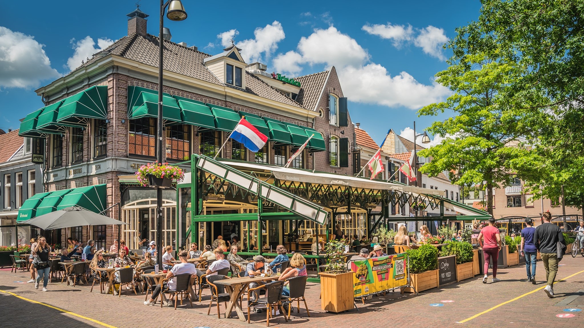 De Beurs in Meppel sluit terras weer: niet werkbaar zo