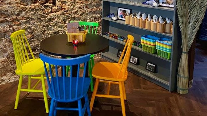 Jonnie en Thérèse Boer openen 12 juni hun Aziatische snackbar Senang