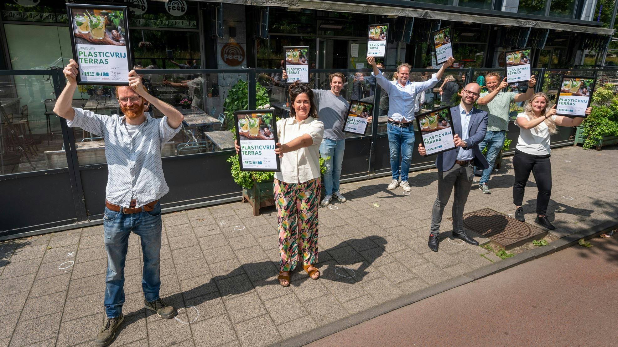 Eerste negen plasticvrije terrassen in Amsterdam gestart