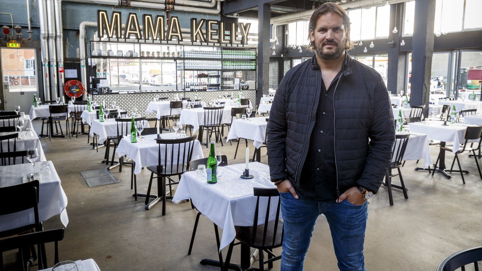 (C) Roel Dijkstra Fotografie / Foto Fred Libochant
den Haag / restaurant Mama Kelly