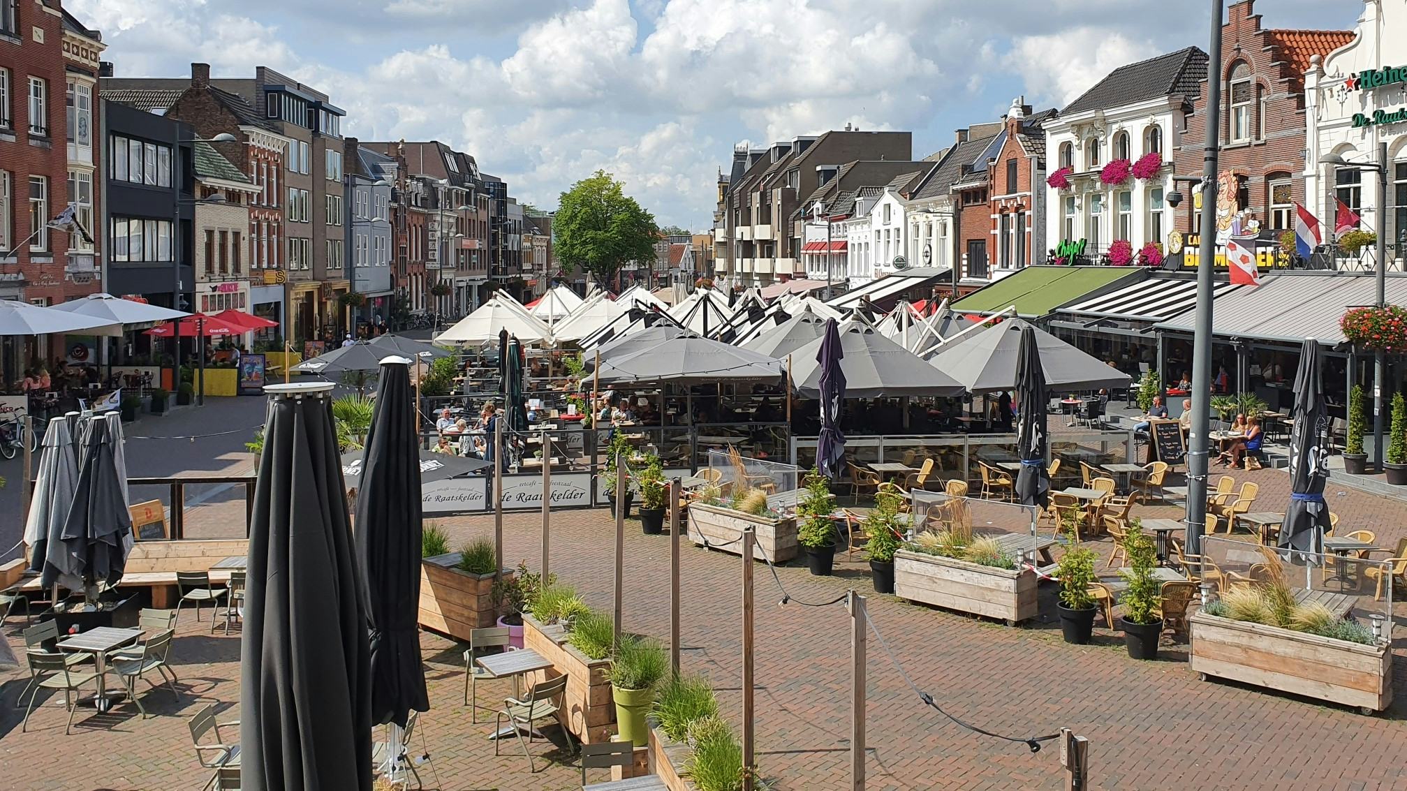 1200 terrasstoelen week lang weg voor kermis