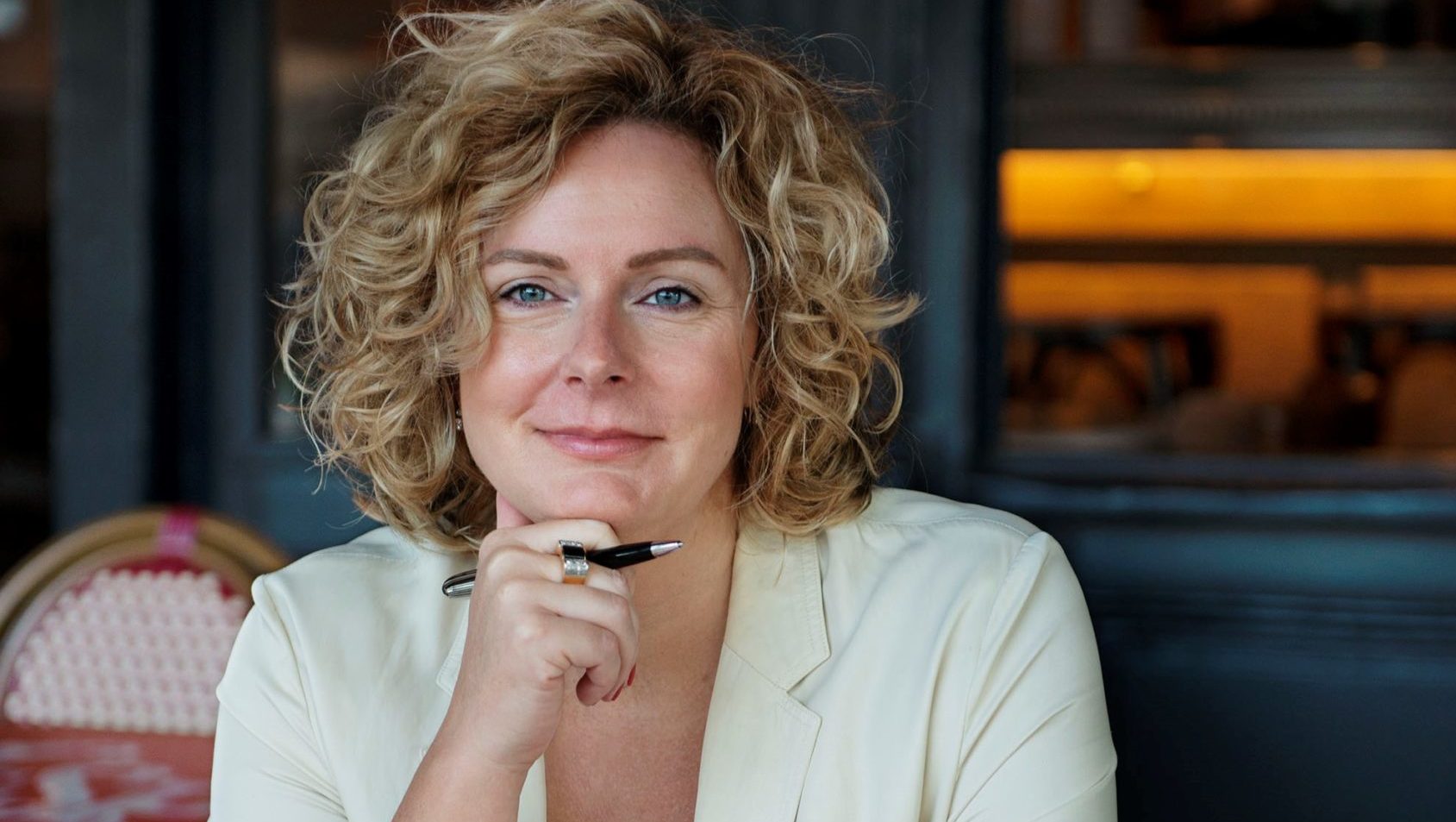 Mara Grimm nieuwe recensent Het Parool