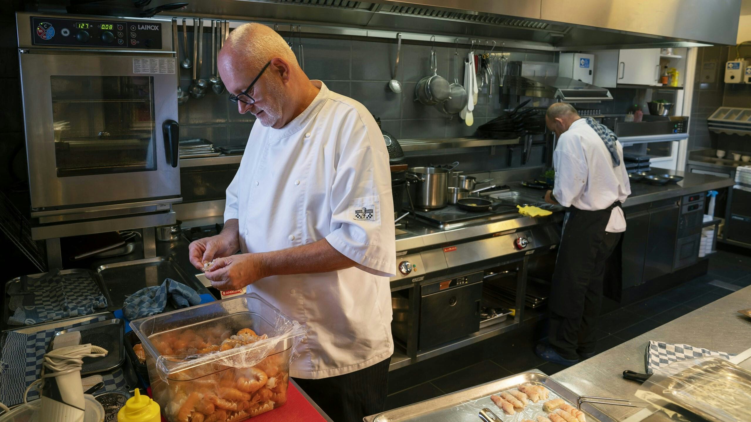 Het nieuwe domein van Denny Ranzijn: de keuken van Puur Zee van Imko Binnerts. 