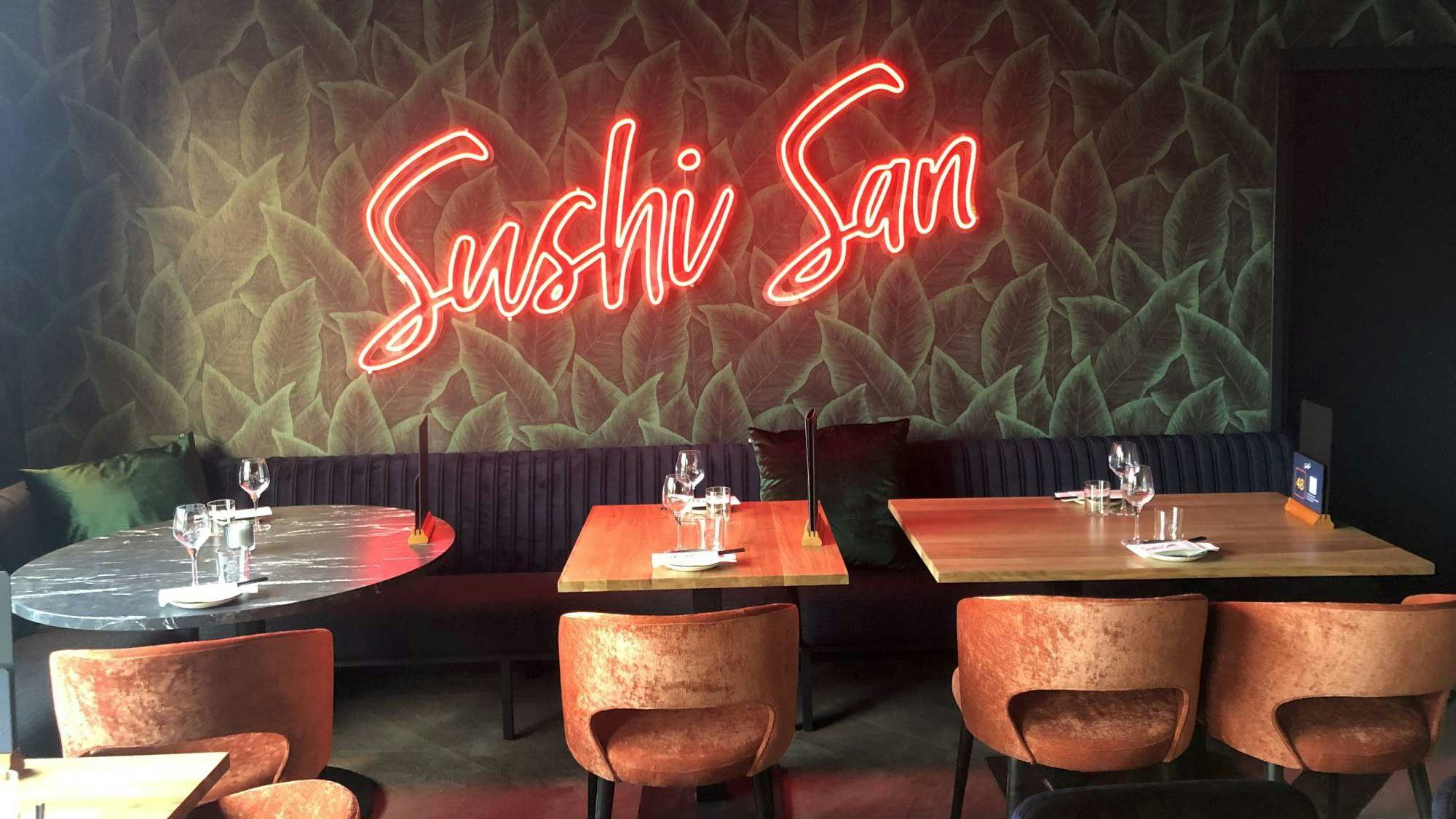 Restaurant Sushi San opent met onderscheidende kaart en robots in de bediening