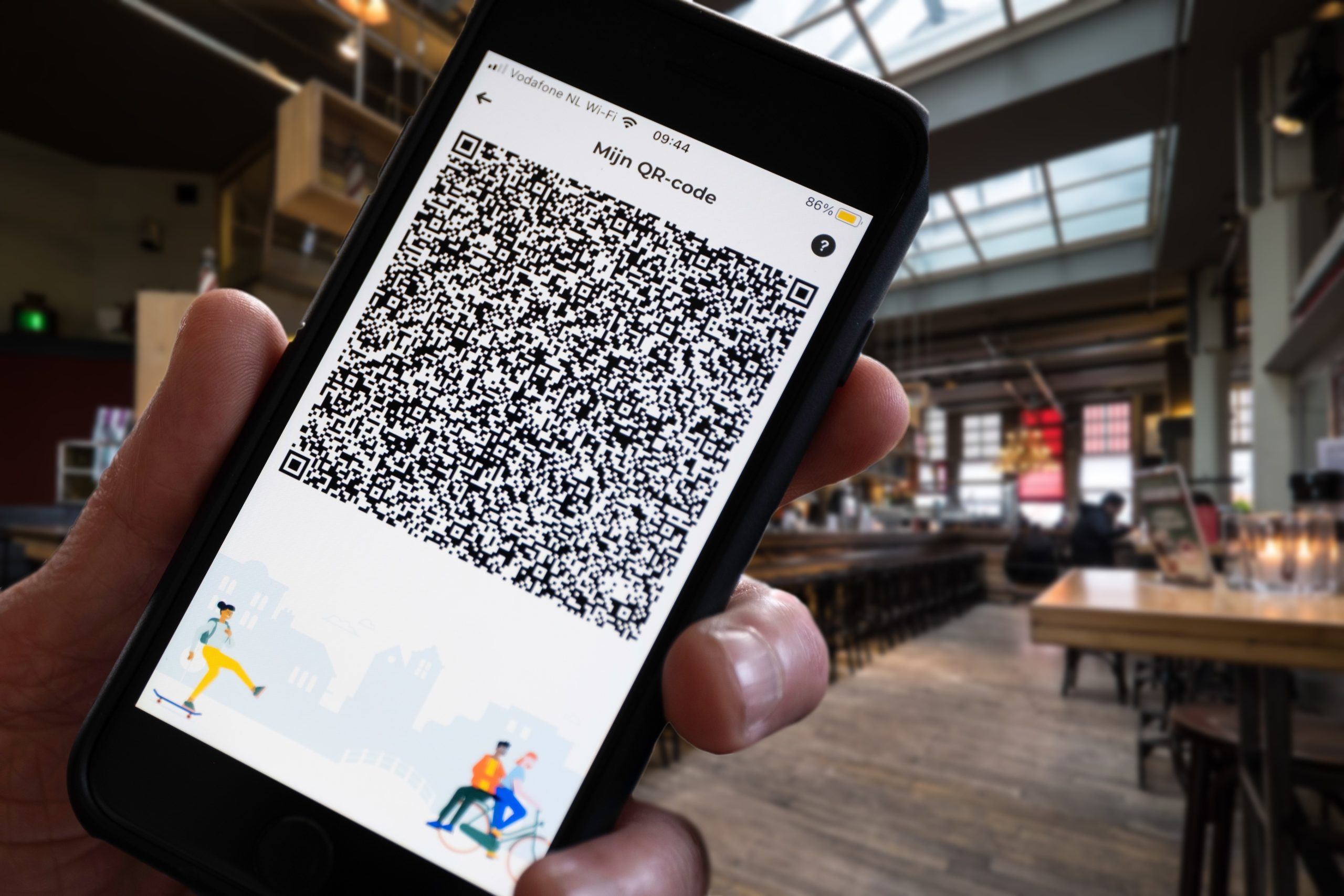 Poll: Controle op QR-code kost horeca omzet