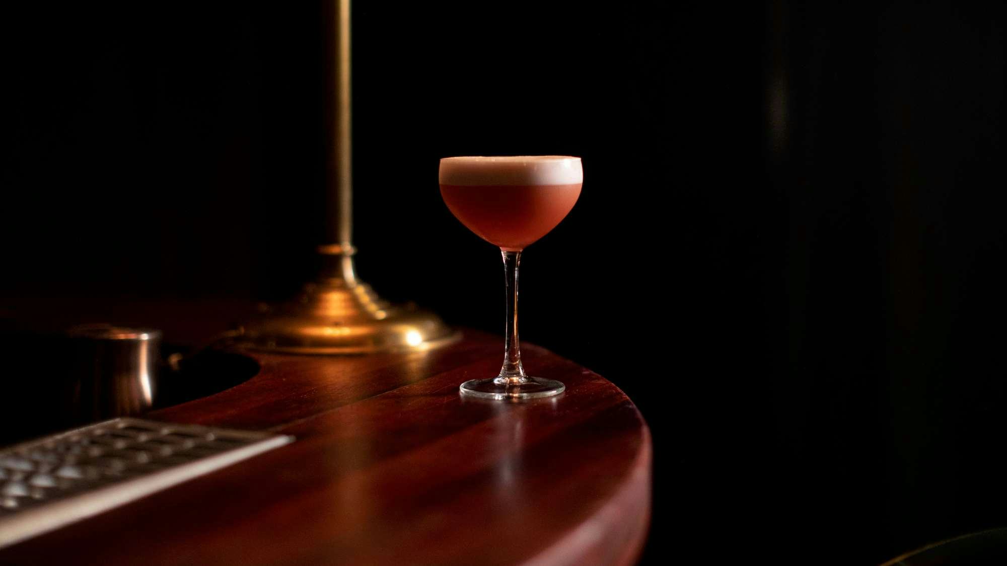 Vermaarde cocktailbar Door 74 maakt doorstart na faillissement