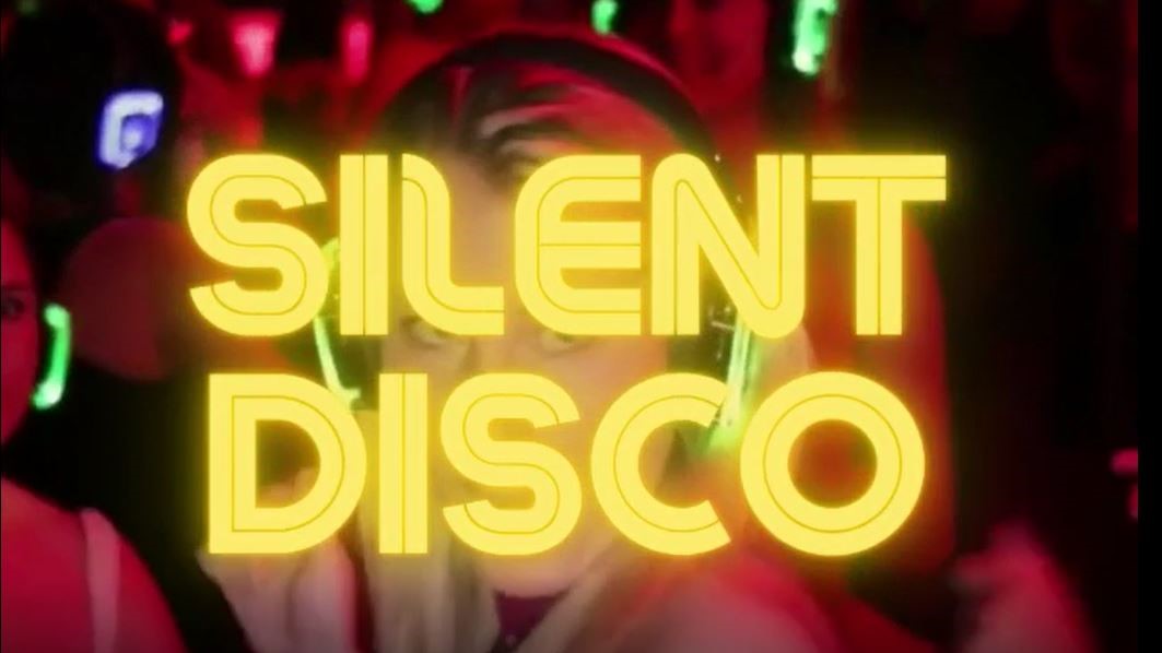 Stille protestactie tegen lockdown van restaurant en discotheek