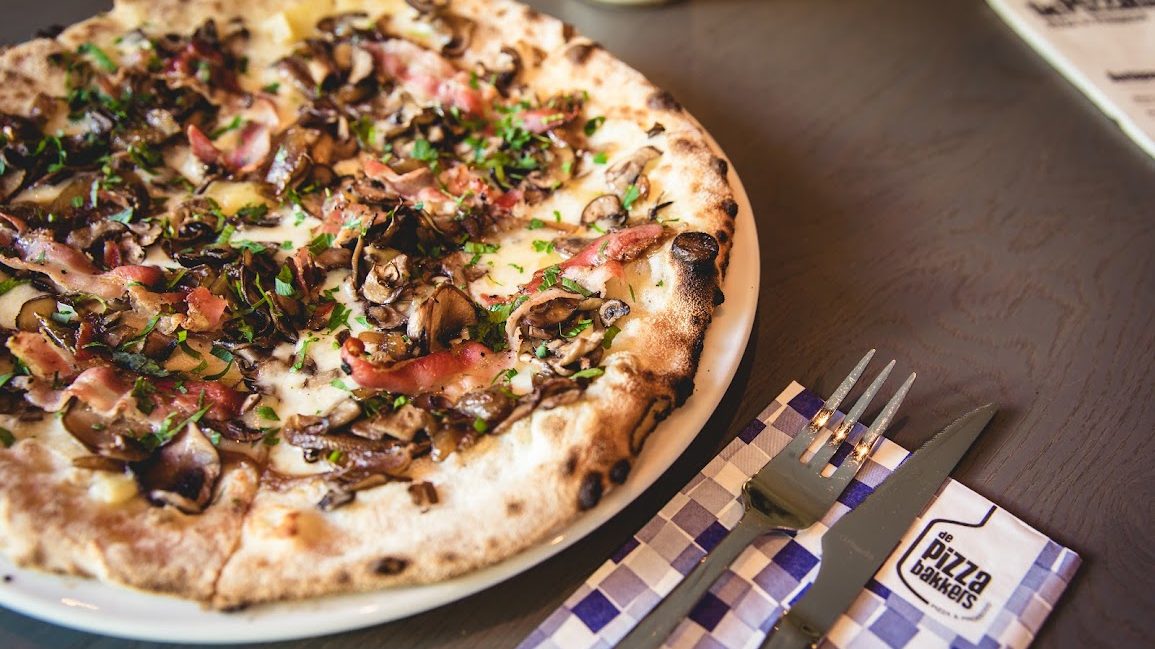 De Pizzabakkers opent op de Amsterdamse Zuidas
