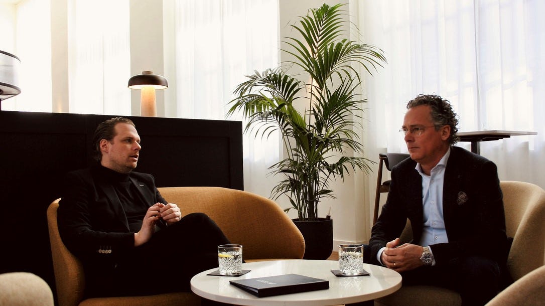Eigenaar van Black Label Hotels Martin Hendricks (links) en Marcel van de Vin (rechts).