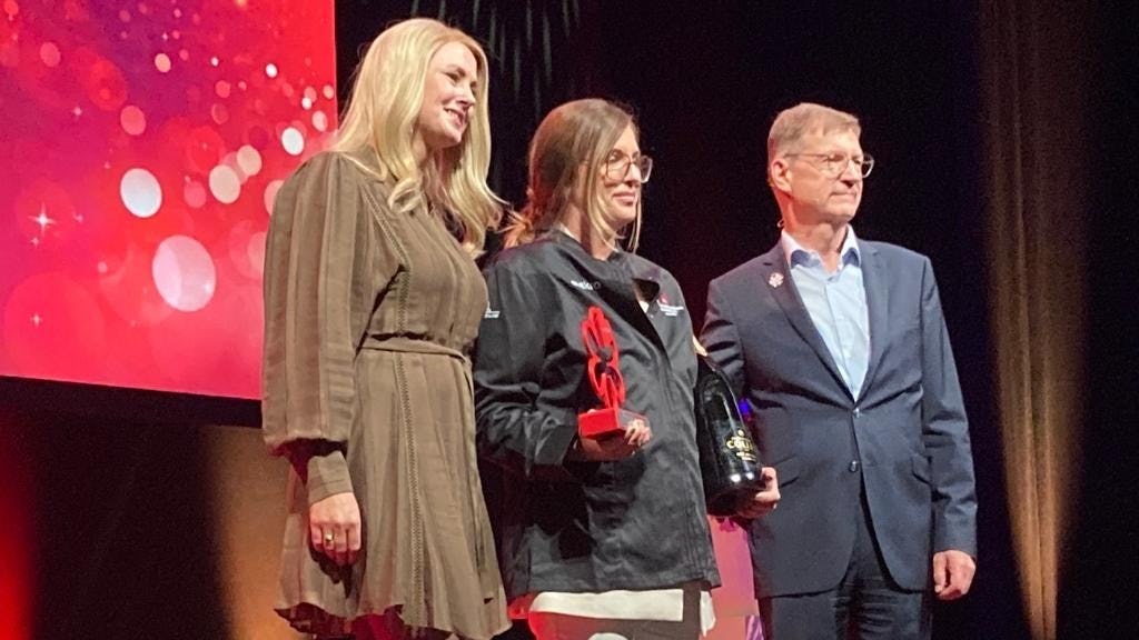 Sommelier Award Michelin 2022 voor Malou Hagenaars van Alma