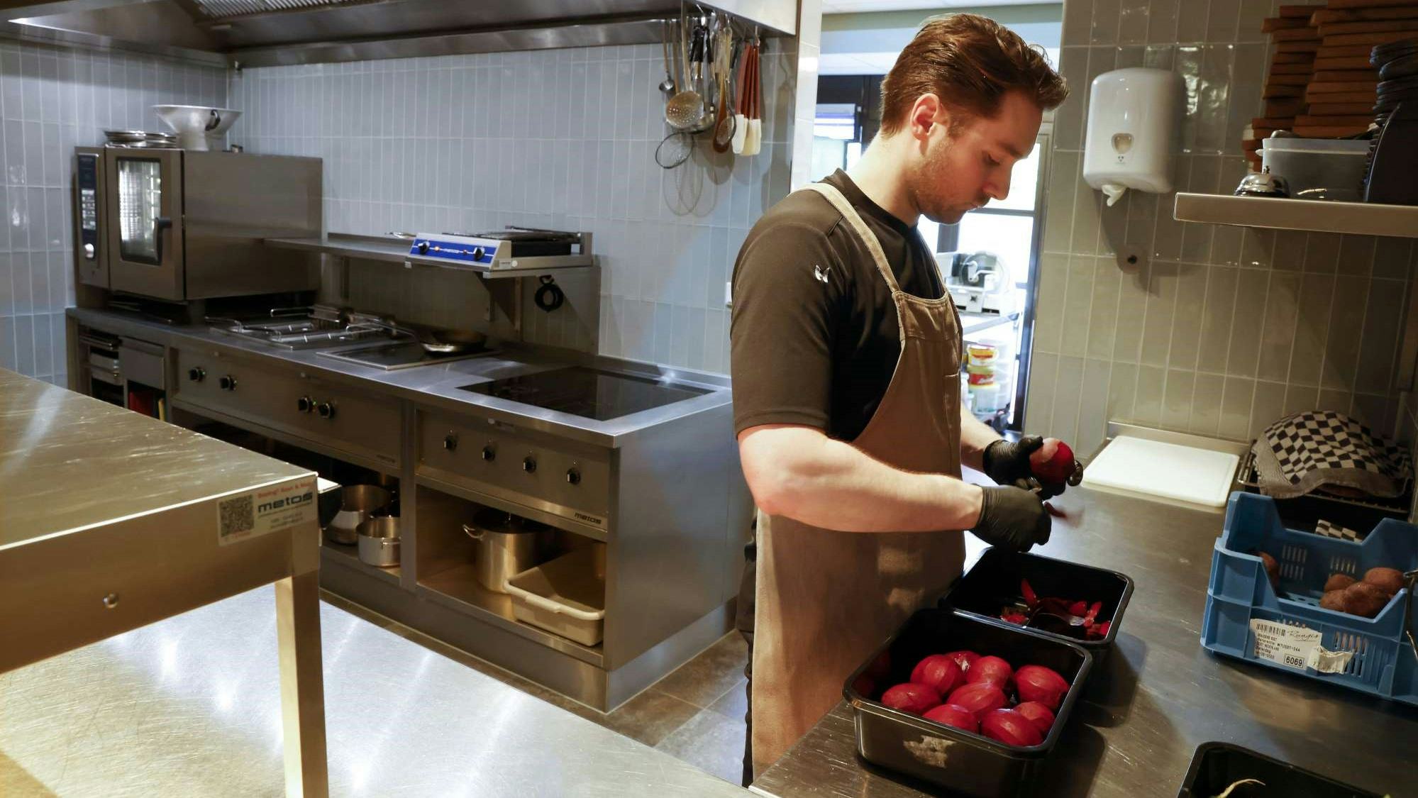 Nieuwe keuken Brasserie Buut: 'Na 20 versies is dit de fijnste keuken waar ik ooit werkte'