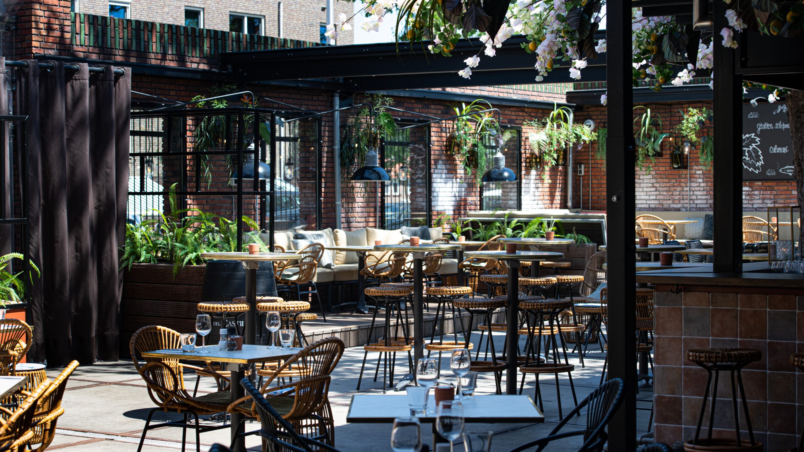 De binnentuin van Muller & Co in Berkel en Rodenrijs