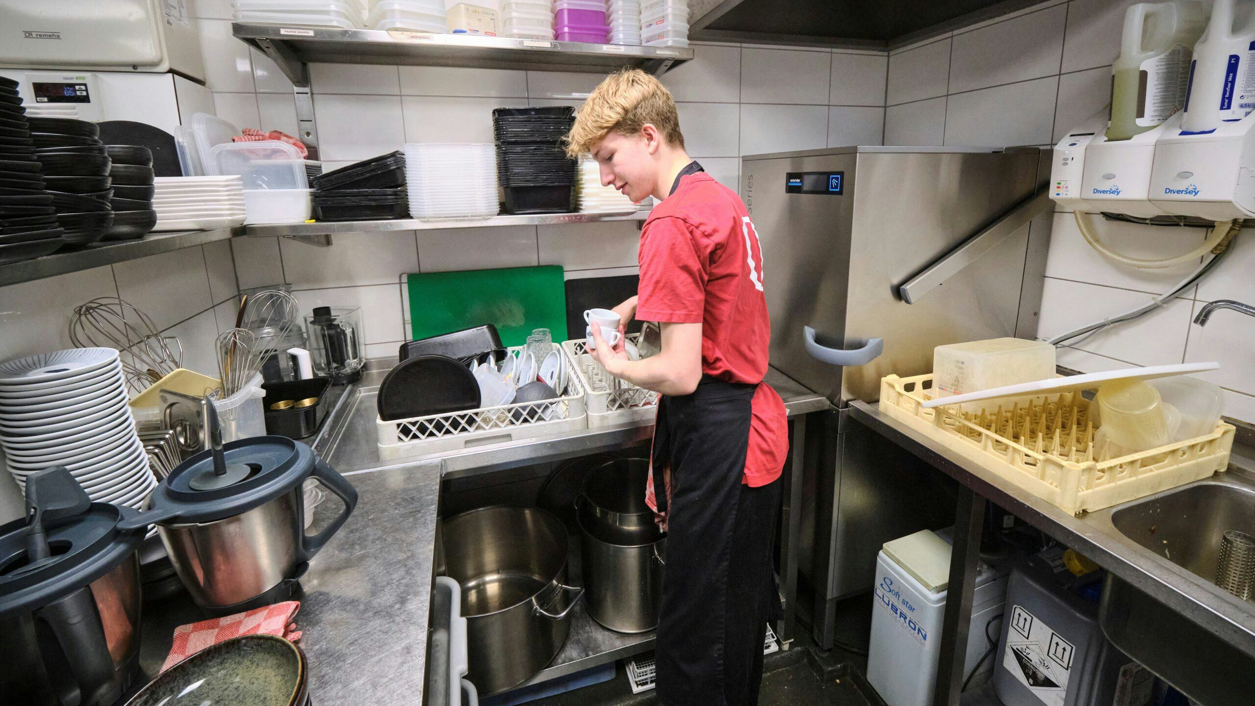 De spoelkeuken van Hanno Groots Café in Delft