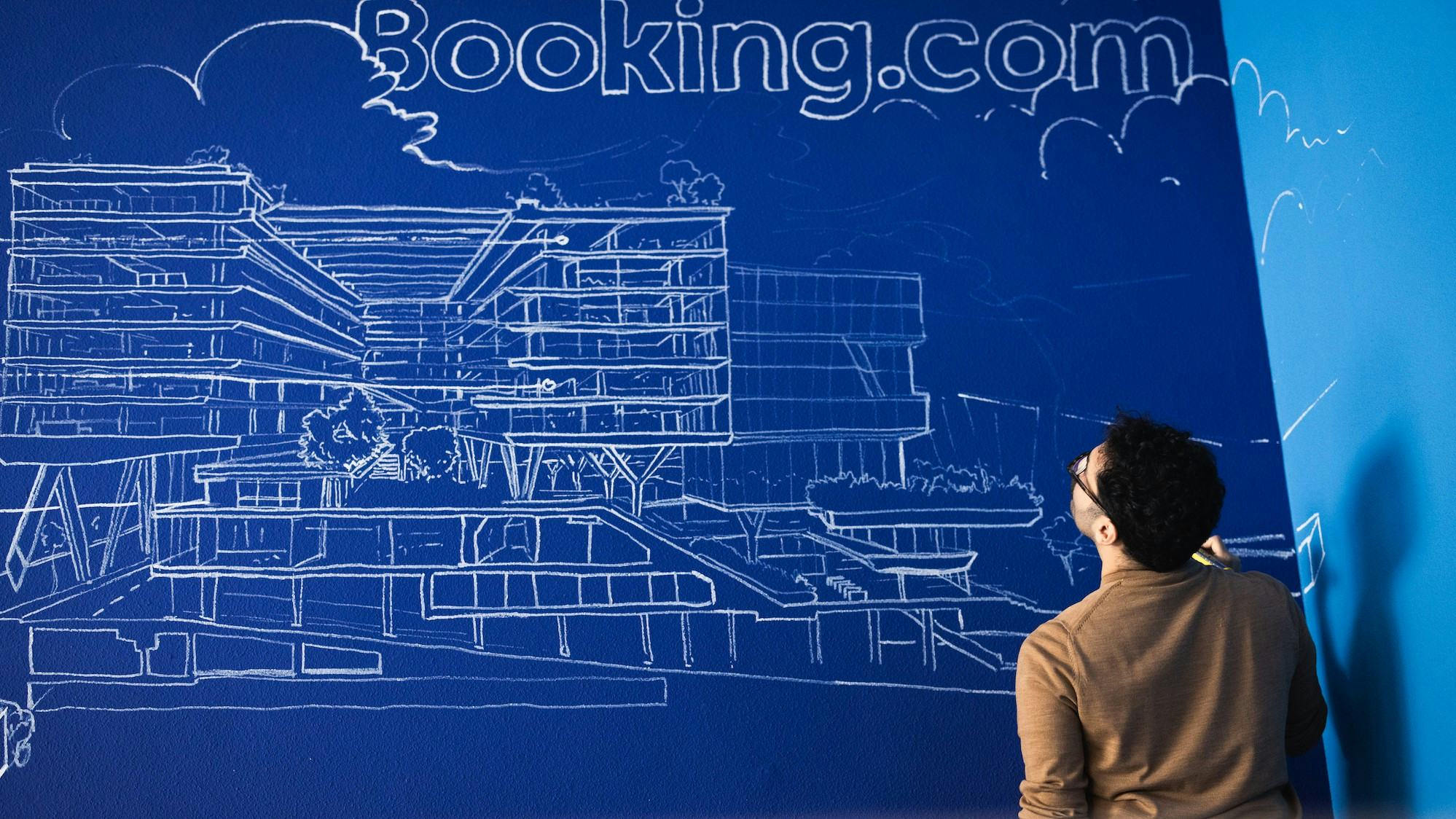 Vermaat wint met Join Program contract voor HQ Booking.com