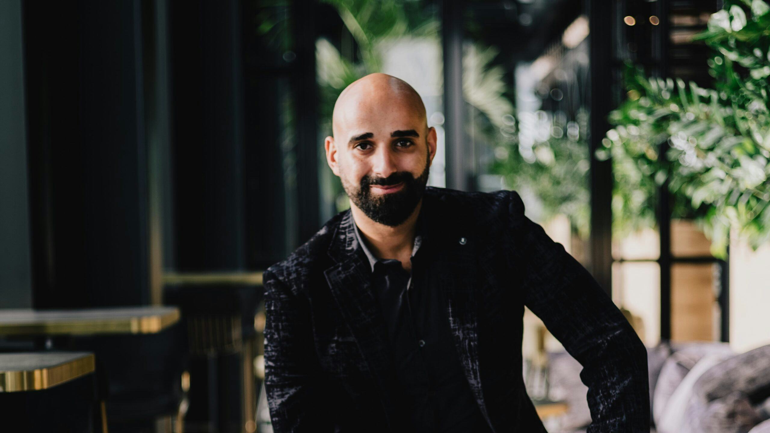 Bekende Amsterdamse ondernemer gaat skybar Ruby Emma hotel exploiteren