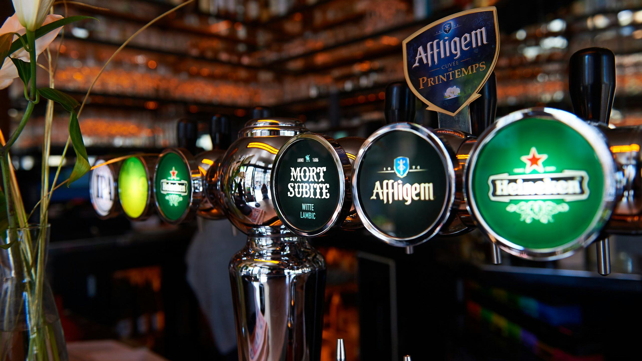Bierprijs horeca 2023: fustprijs Brand, Amstel en Heineken +13%