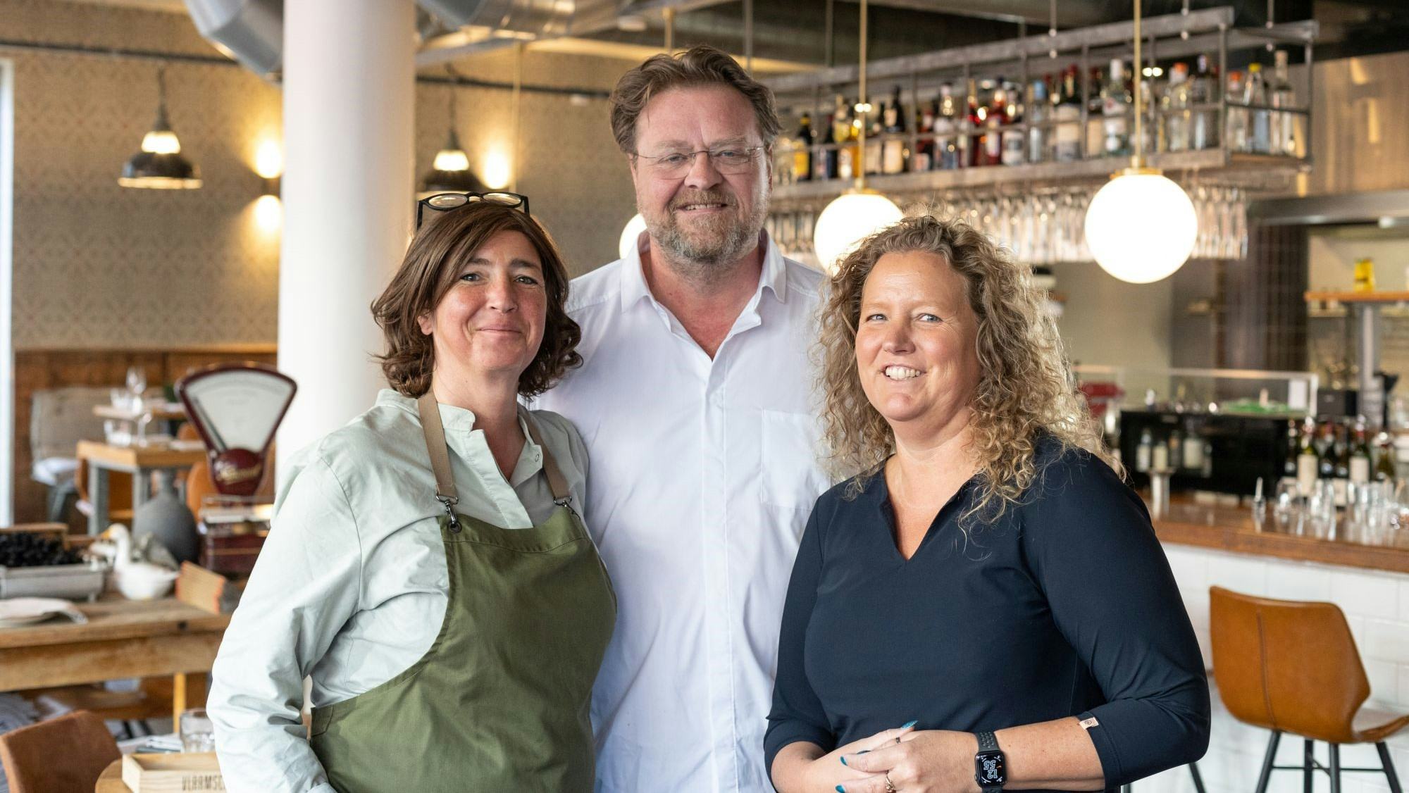 Jessica Snoek (l), Remco Snoek en Bianca van den Berg