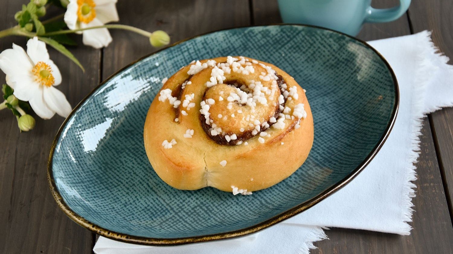 Dero Foods introduceert de Kaneel Bun met suikerparels