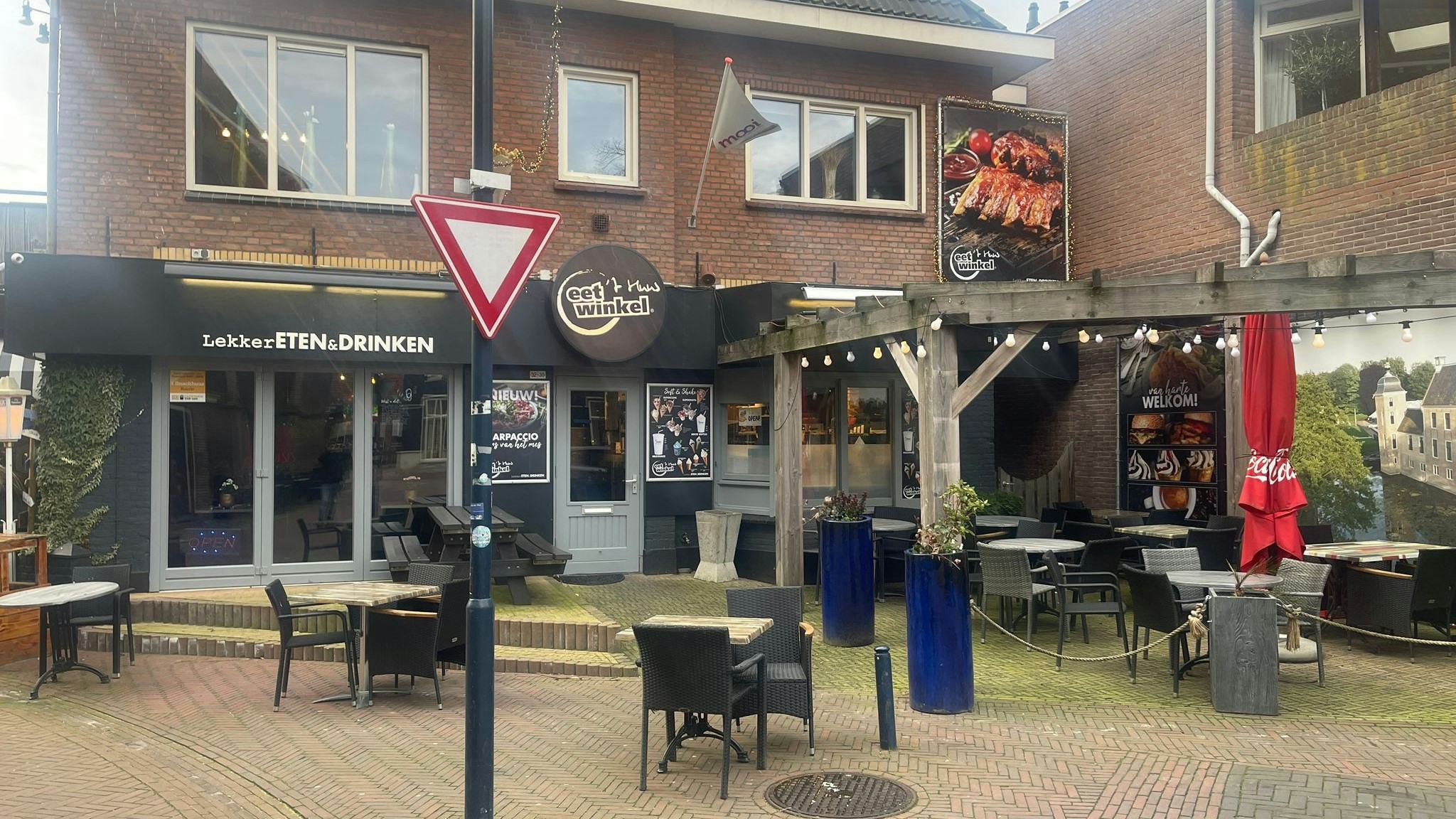 't Snackhuus in Ruurlo wordt Eetwinkel 't Huus