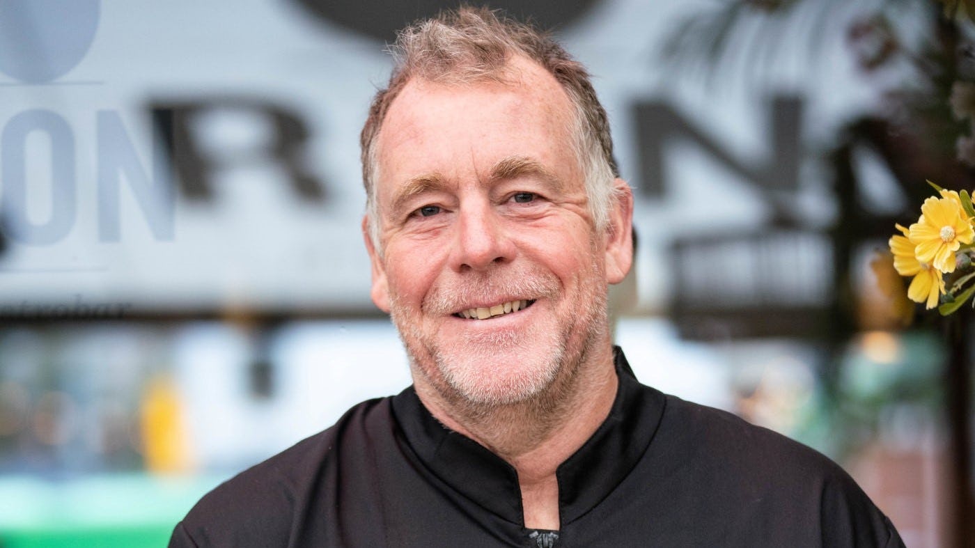 Ron Blaauw start met alcoholvrije wijnkaart: 'We noemen het liever geen trend'