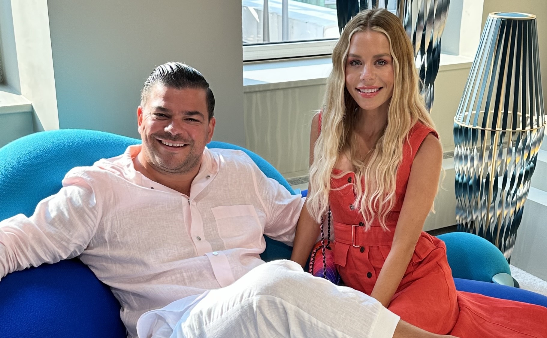 Jonas Frey van Appointment Trader, met zijn vrouw Katherine. 