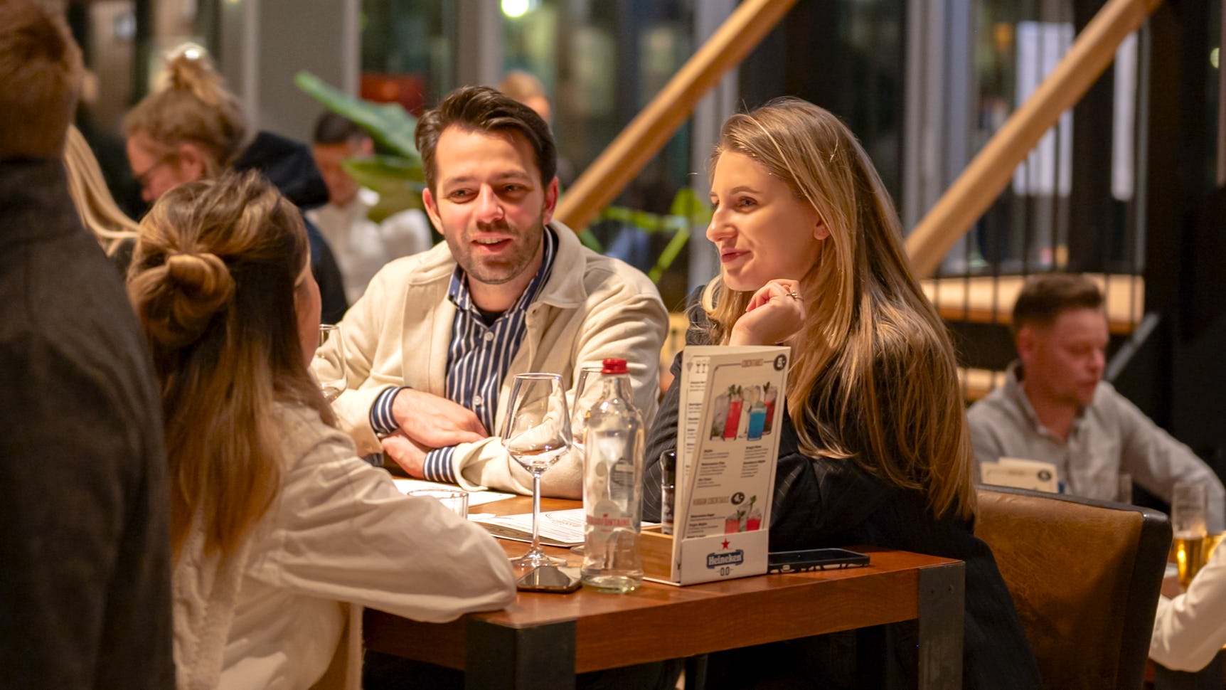 Nederlandse restaurantketens scoren goed bij gasten met gemiddelde NPS van 72