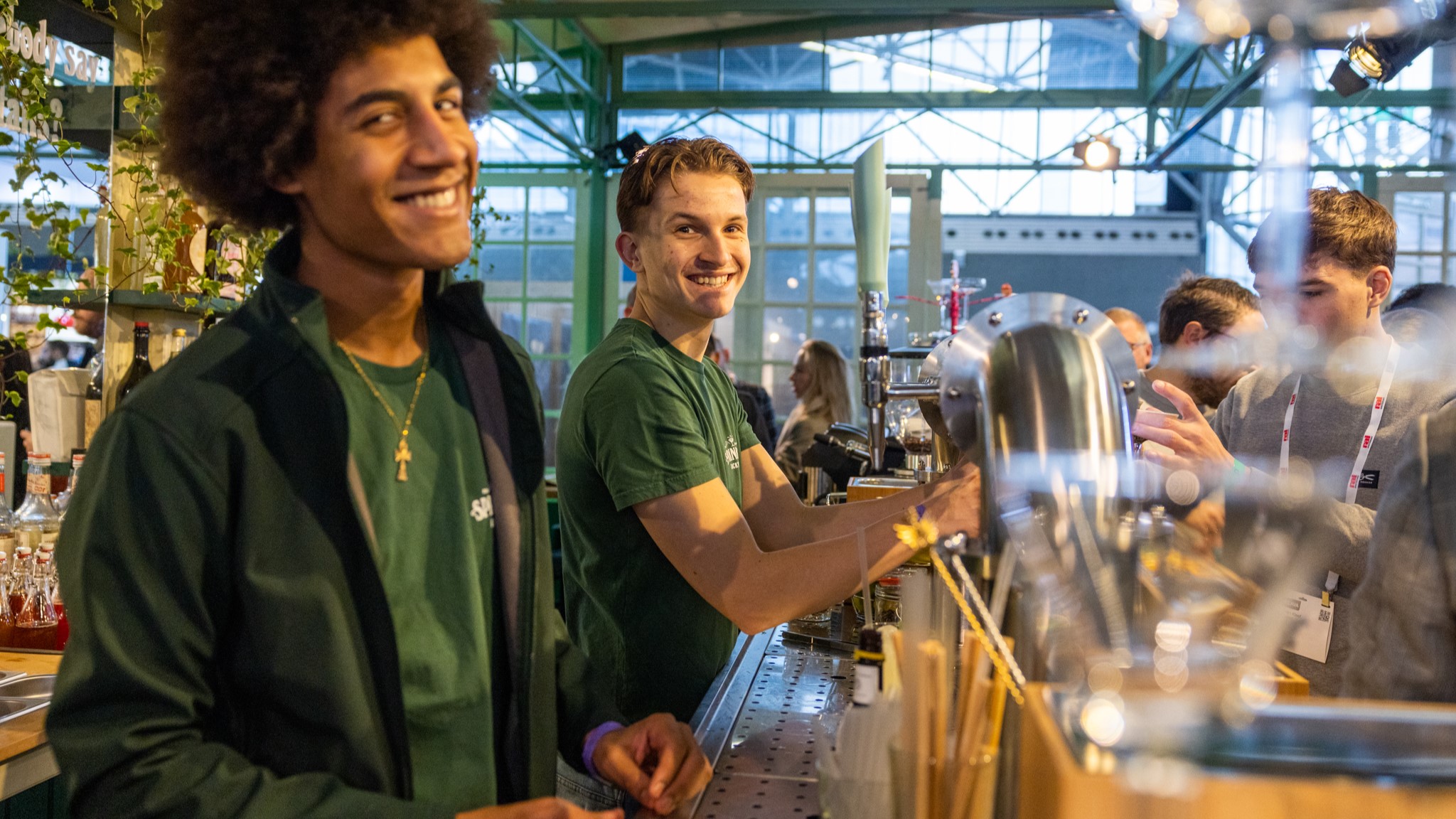 Meer omzet voor horeca in eerste jaar zonder coronamaatregelen