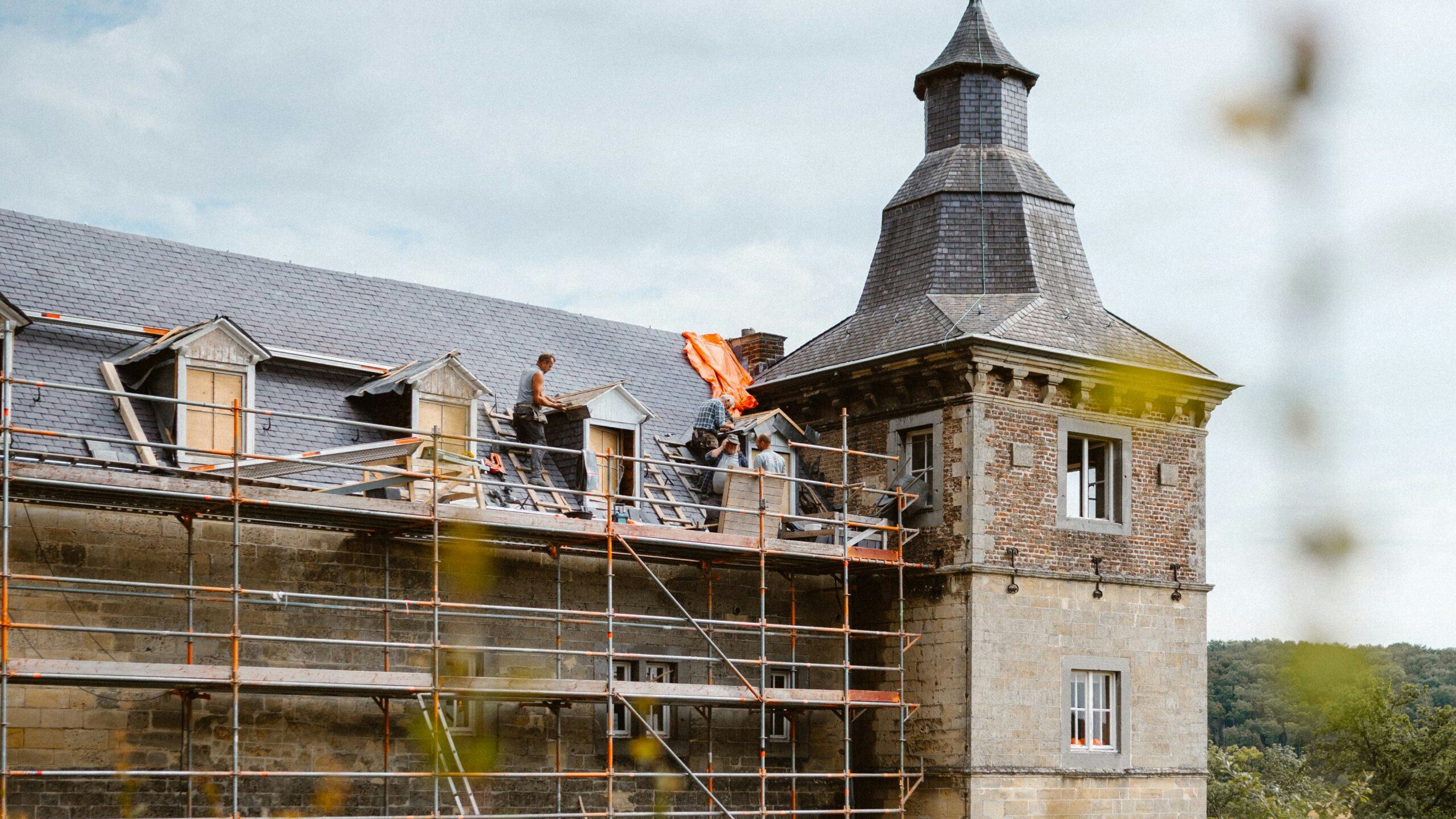 Sneak peek: zo bouwt Oostwegel Collection zeven suites op Château Neercanne