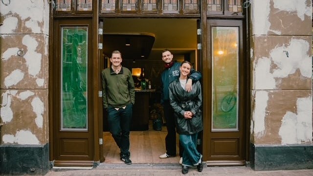 Lewis, Morris en Lynn van Breda (vlnr) gaan voor het eerst met z’n drieën de bedrijfsvoering op zich nemen.