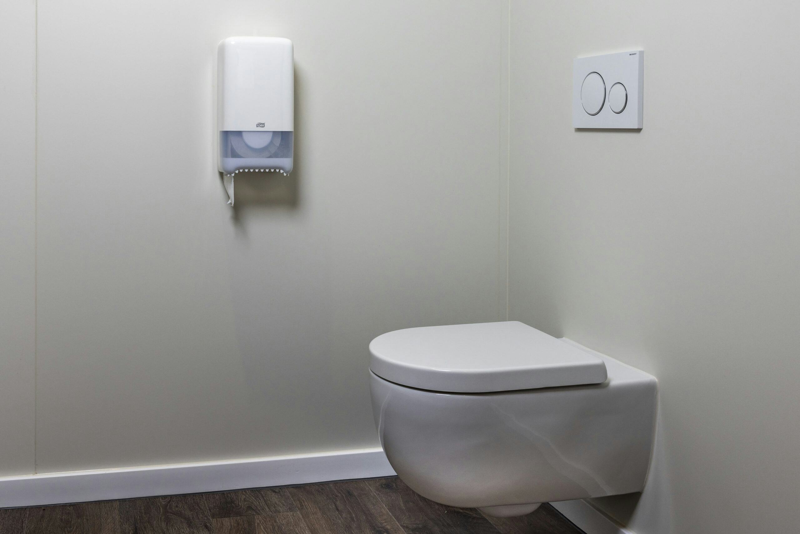 Het Tork Natural toiletpapier is gemaakt van 100 procent gerecyclede vezels. 