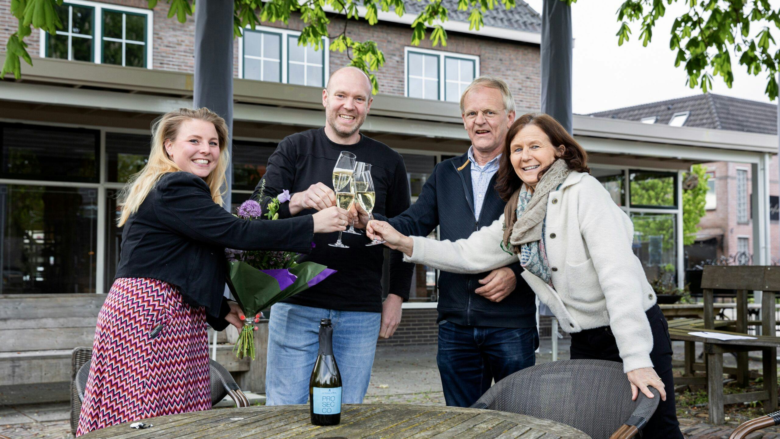 Van links naar rechts: Annet Potman, Rik Beumer, Theo Beuzel en Betsie Beuzel. Foto-credits: Anne van Tetske.
