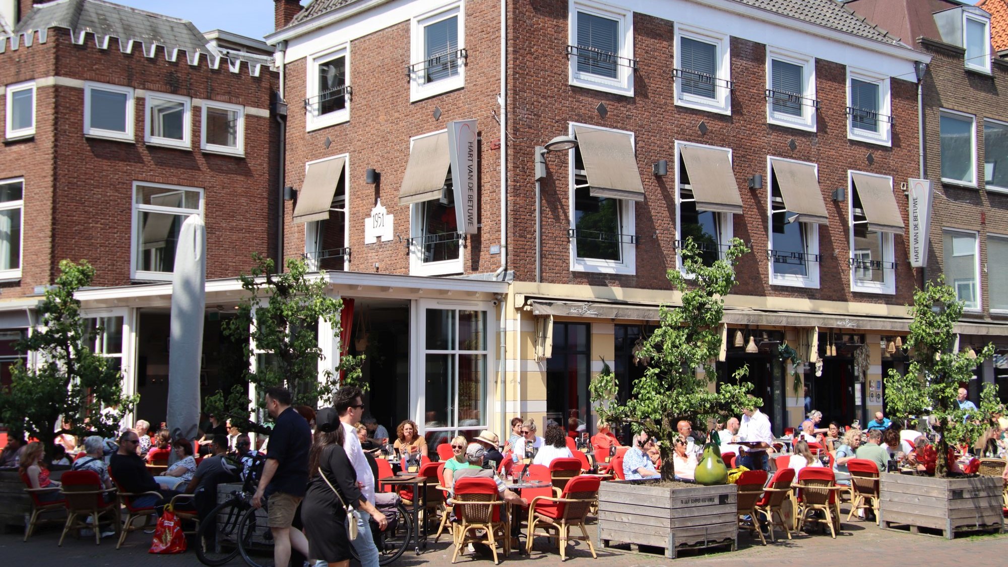 Hart van de Betuwe staat op in in de tussenstand van de Publieksprijs Terras Top 100 2024.