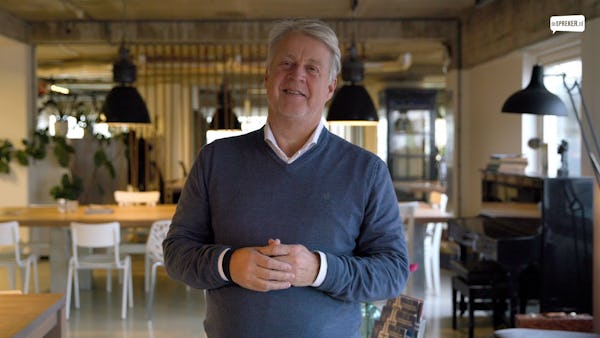 Feestelijke bekendmaking Terras Top 100 2024 met spetterende aftrap van Milo Berlijn