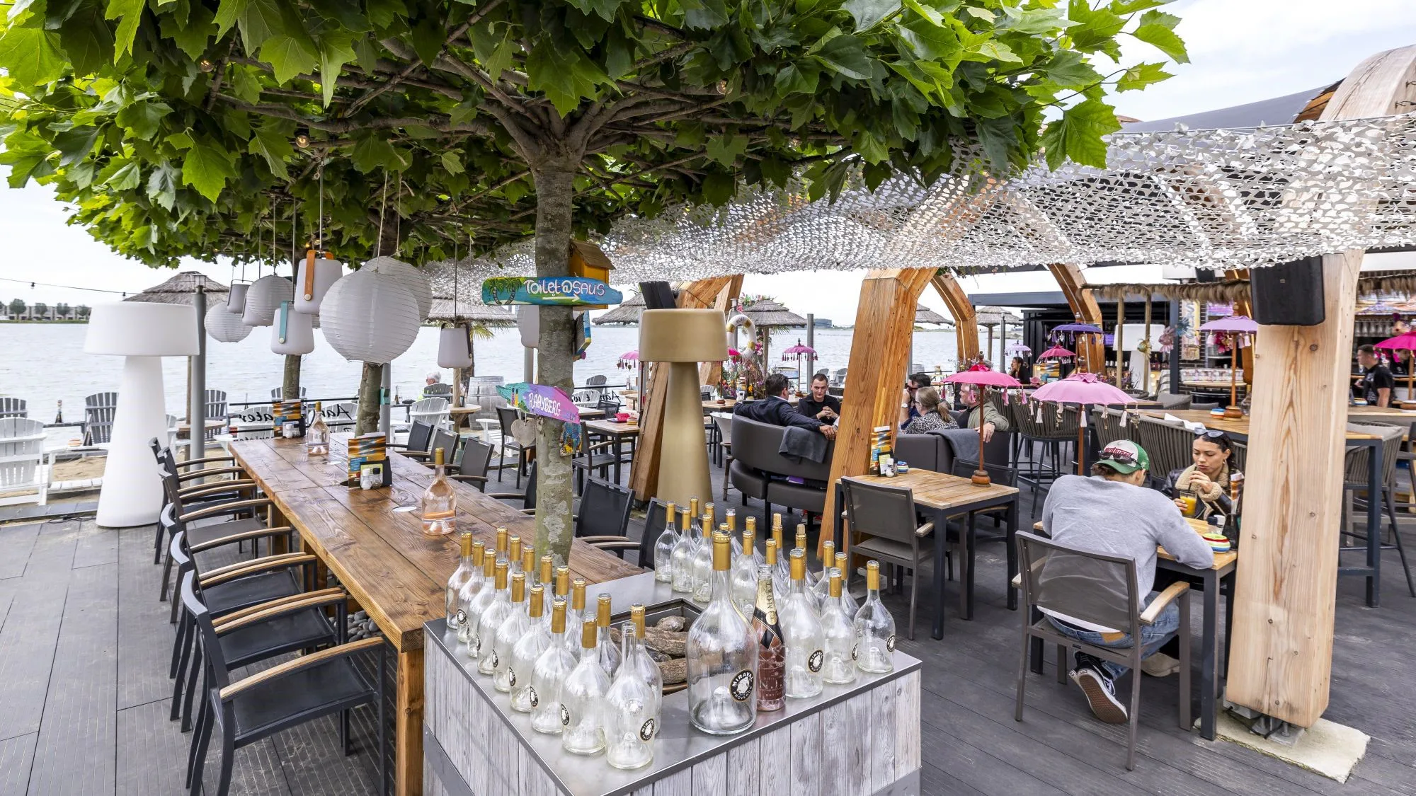 Terras Top 100 2024 nr. 5: Saus eten en drinken, Bergen op Zoom