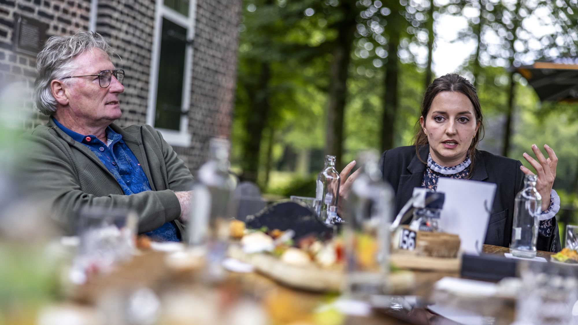 Janine van den Eijnden en haar vader vertellen over hun bedrijf Het Dinghuis.