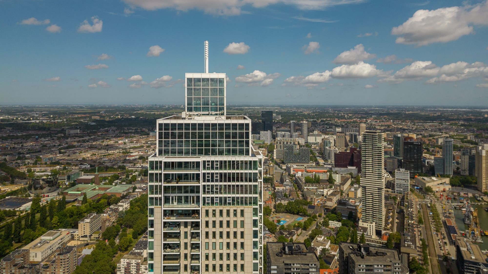 Magnicity ontwikkelt op grote hoogte restaurant en cocktailbar Celest