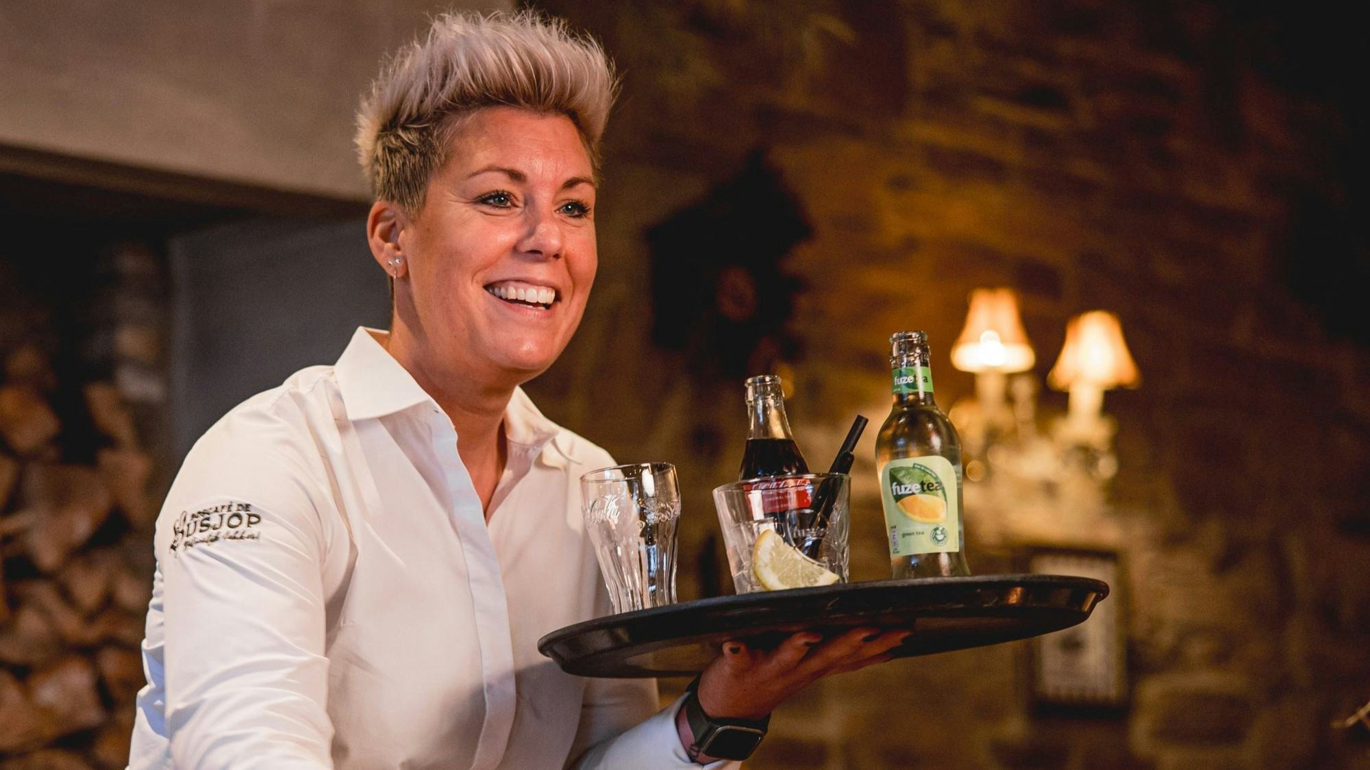 Monique Teeuwen van boscafé De Busjop in Heythuysen.