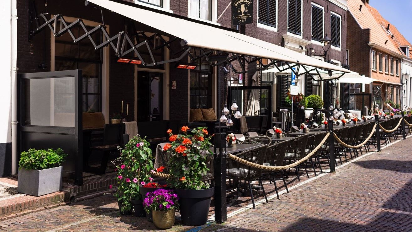 Terras Top 100 2024 nr. 32: Stadscafé de Tapperij, Elburg