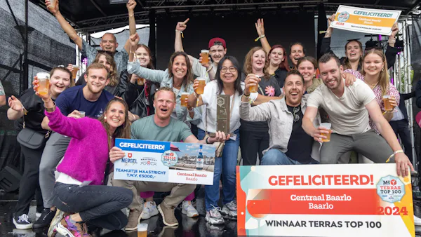 Feestelijke bekendmaking Terras Top 100 2025 bij Centraal Baarlo