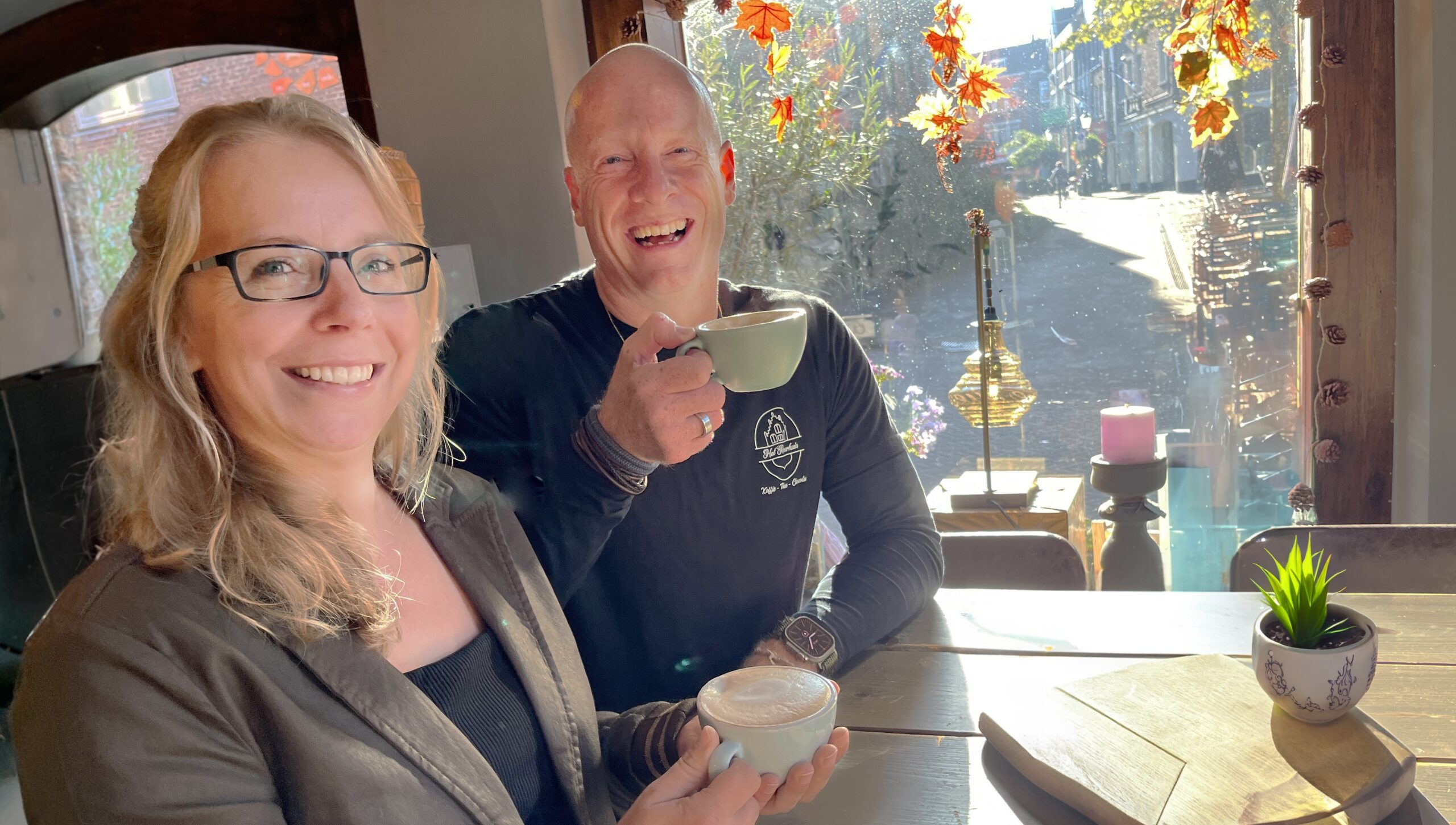 Agrarisch ondernemer Ineke Haast met Ben van Aken, eigenaar van het Romerhuis: 'We willen onze gasten blijvend verrassen.'