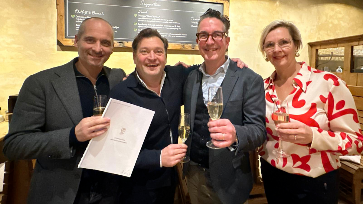 v.l.n.r. Hubert Nieuwendijk, Arne Altmann, Henri & Diana Hochstenbag.