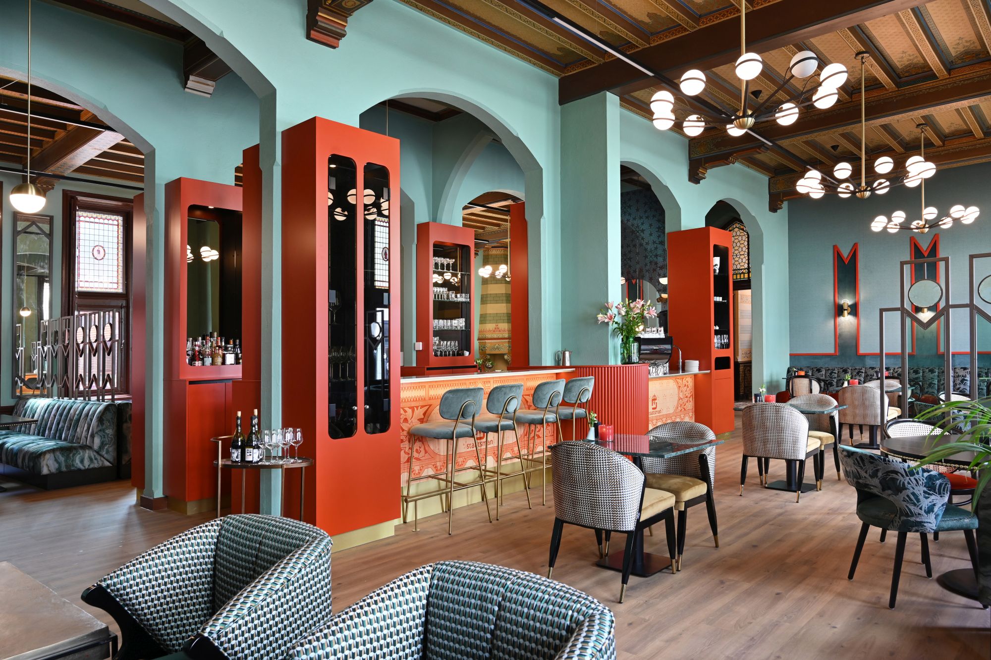 Grand café Staatsman in Zwolle / Ontwerp en design: Ingrid van der Veen.